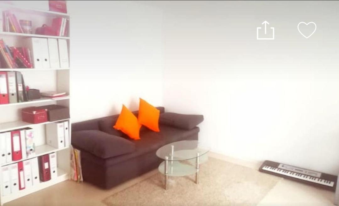 Helles Zimmer Mit Balkon Zwischen Uni Und Altstadt Ρέγκενσμπουργκ Εξωτερικό φωτογραφία